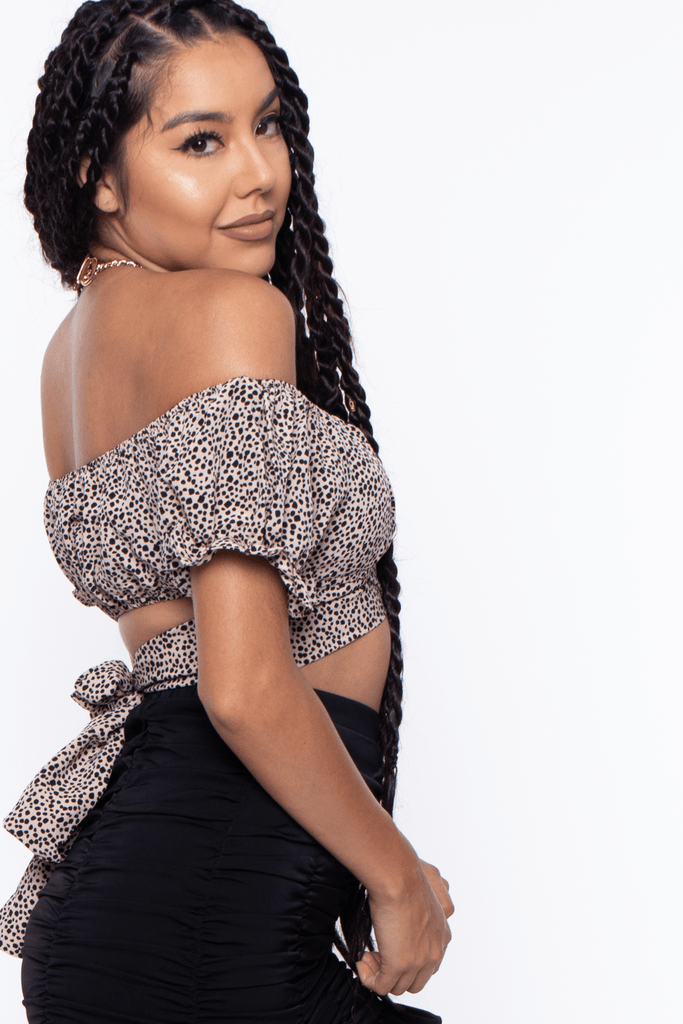 O. Vianca TOPS Jaime Printed Puff Sleeve Crop Top- Beige