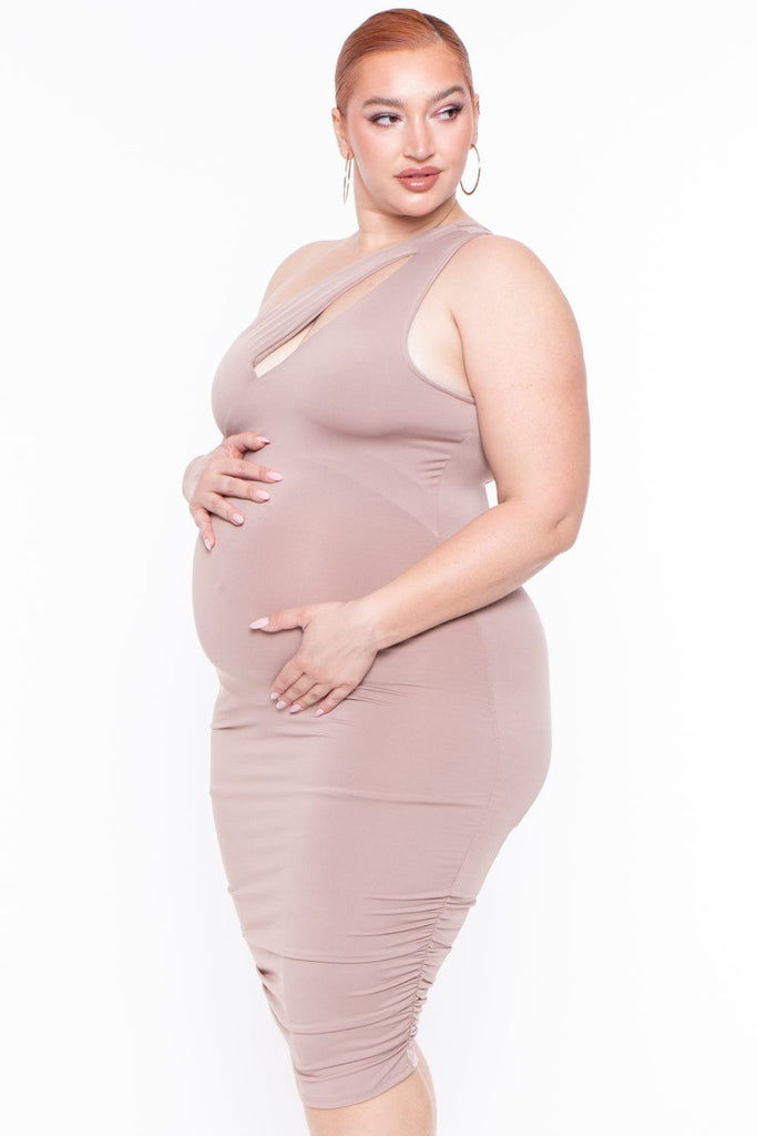 Gibiu Dresses Maternity Plus Sabiah Keyhole midi  Dress- Mocha